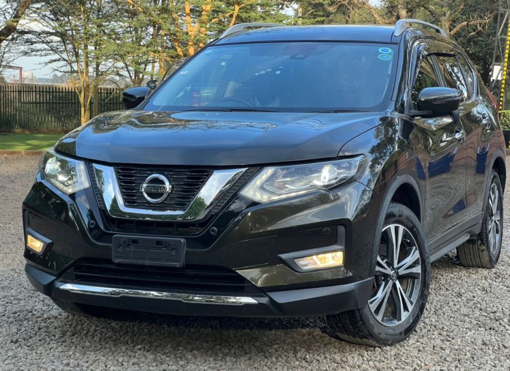 NISSAN X-TRAIL