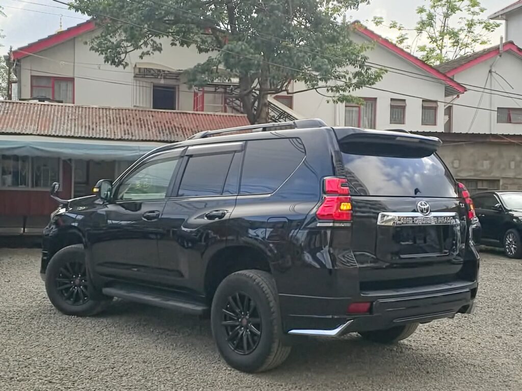 Toyota Prado 2018
